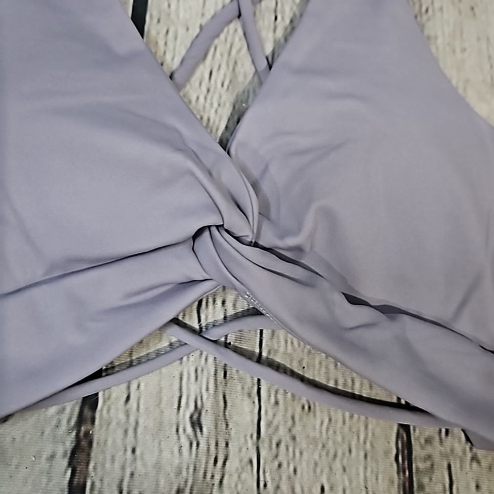 Halter bikini top - Picture 2 of 4